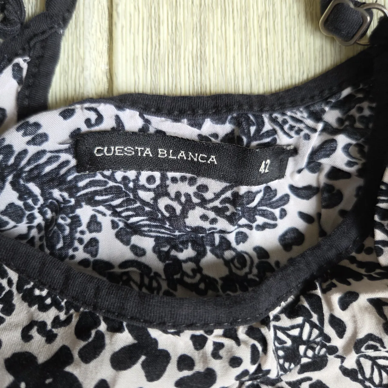 Musculosa Cuesta Blanca - imagen 4
