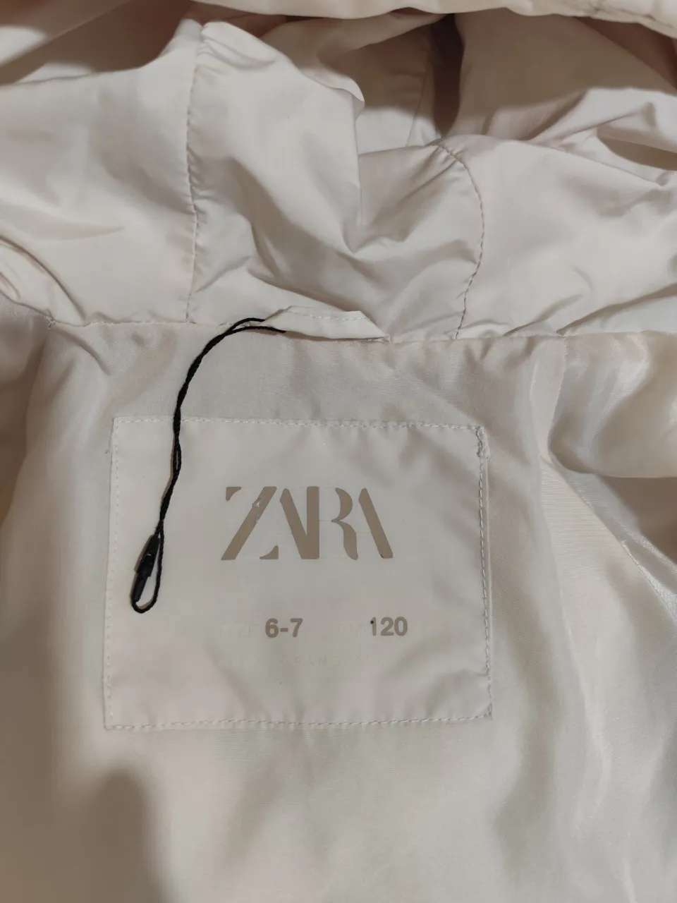 Rompeviento Zara - imagen 6