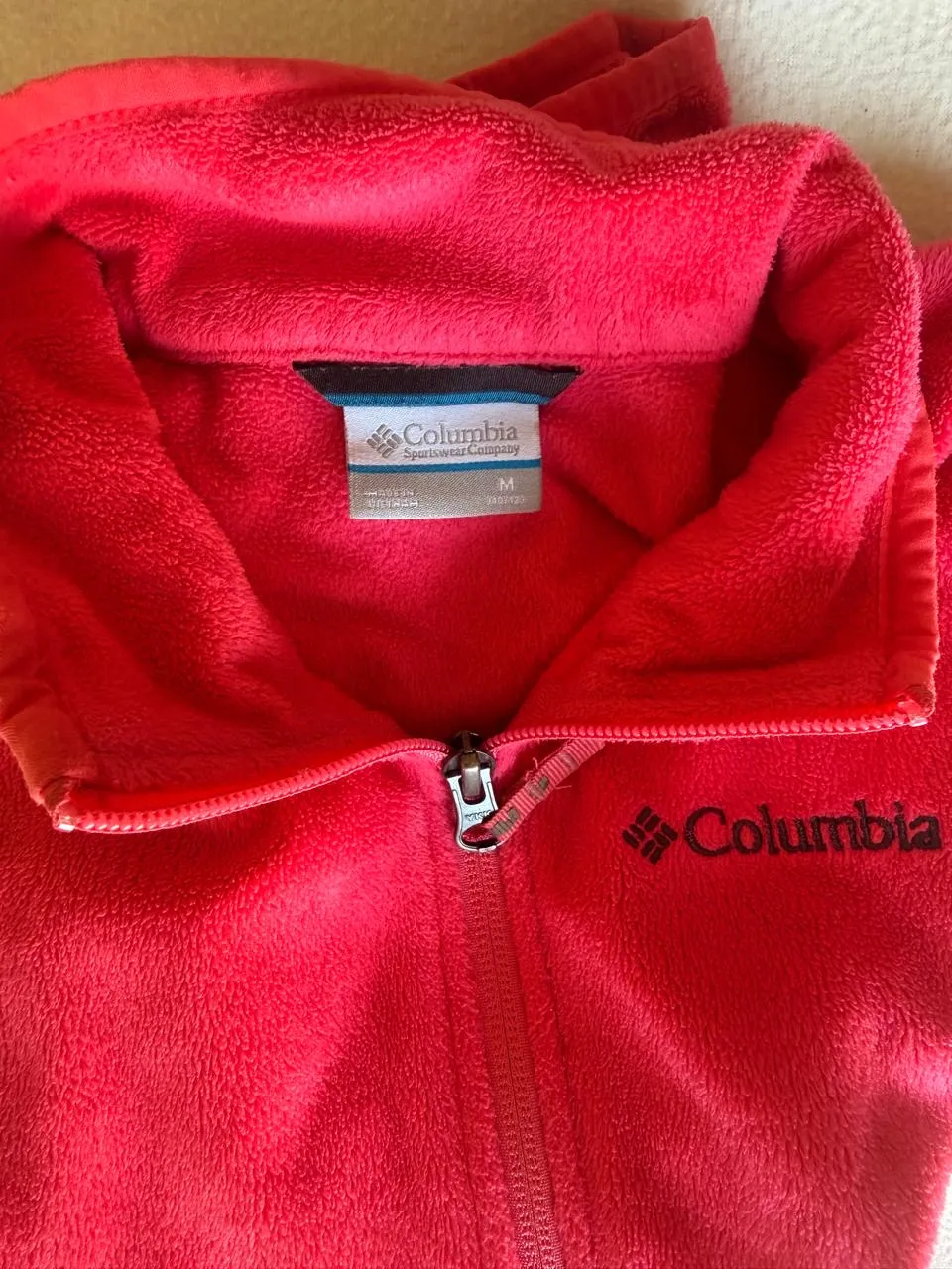 Campera Columbia - Vista 3