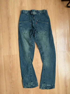 Levi's