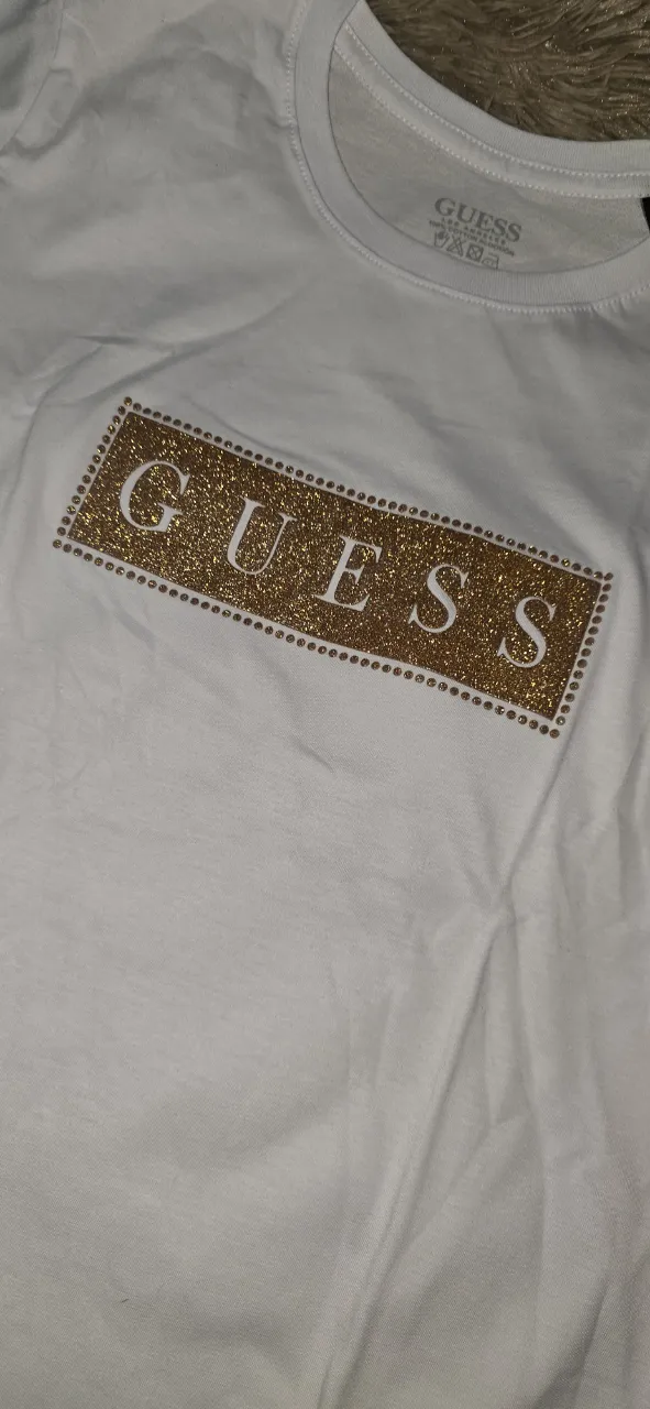 Remera GUESS - imagen 3