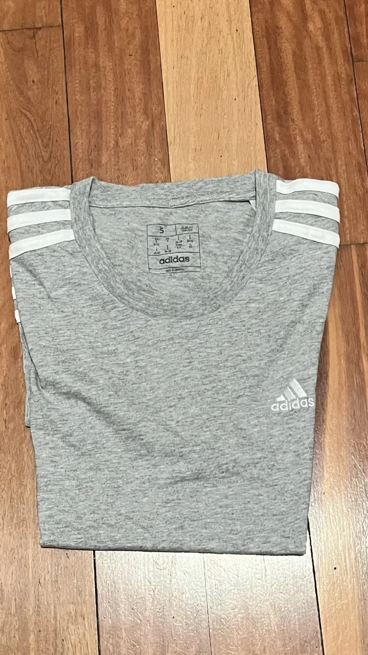 Remera adidas