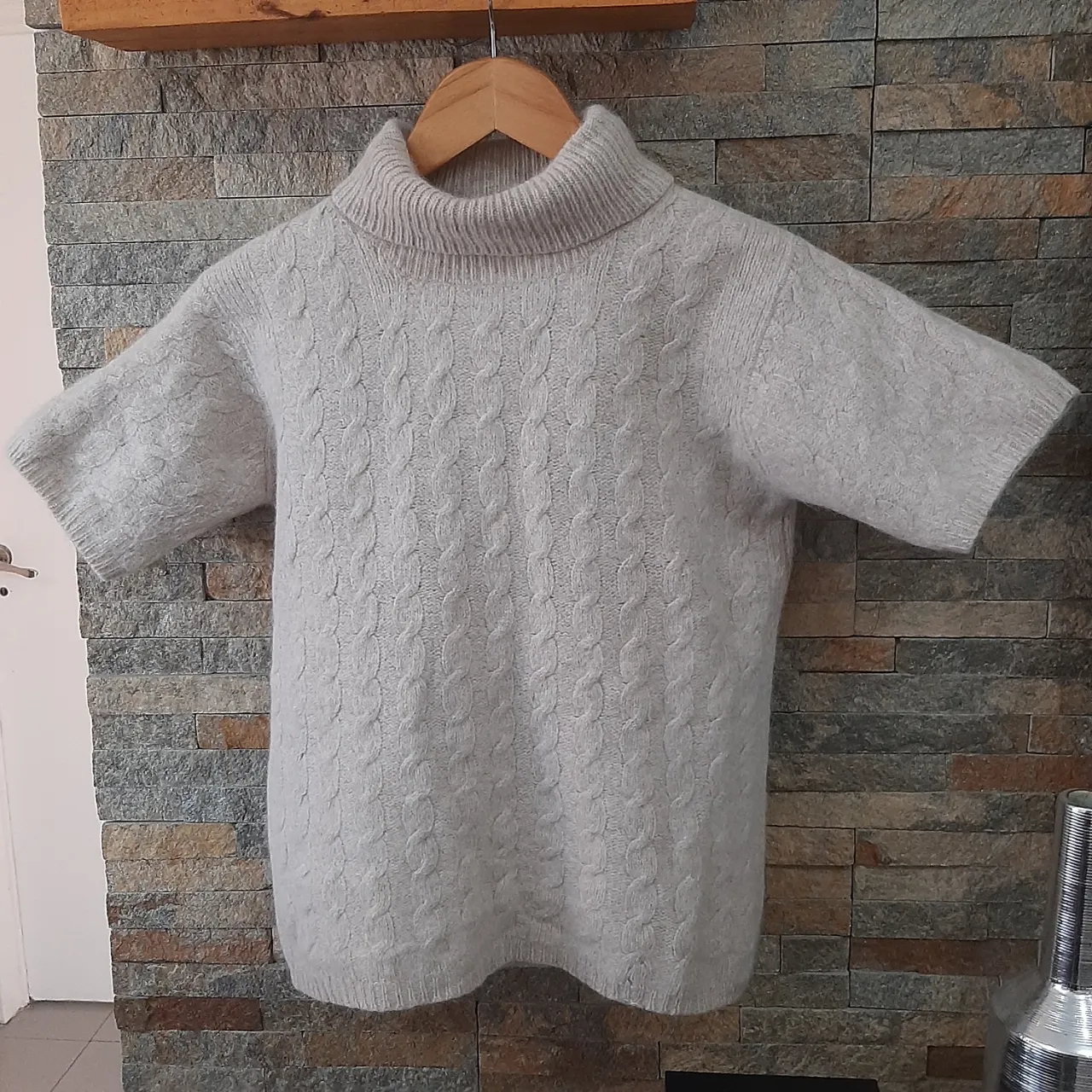 Polera A ≠ - imagen 1