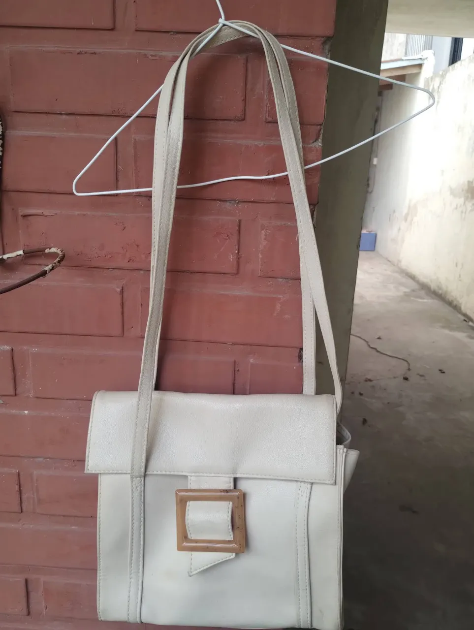 Cartera A ≠ - imagen 1