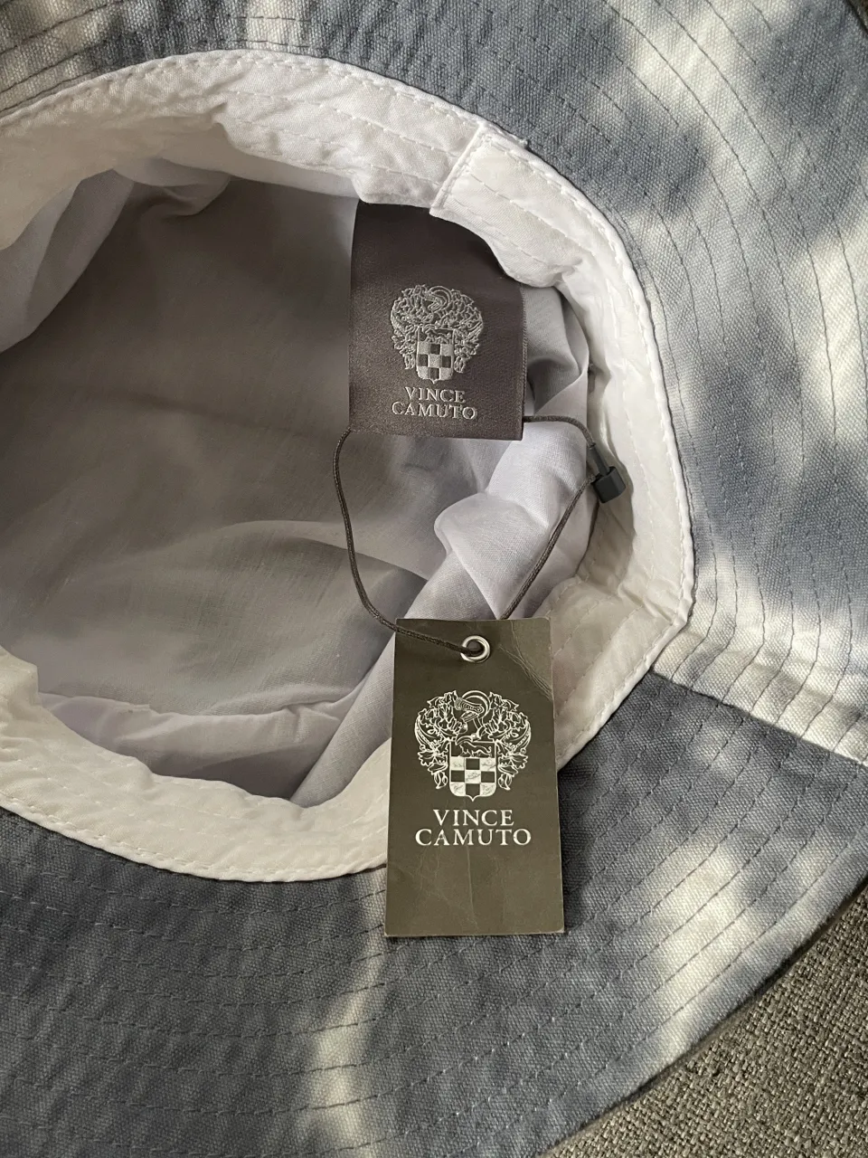 Gorra Vince Camuto - imagen 3
