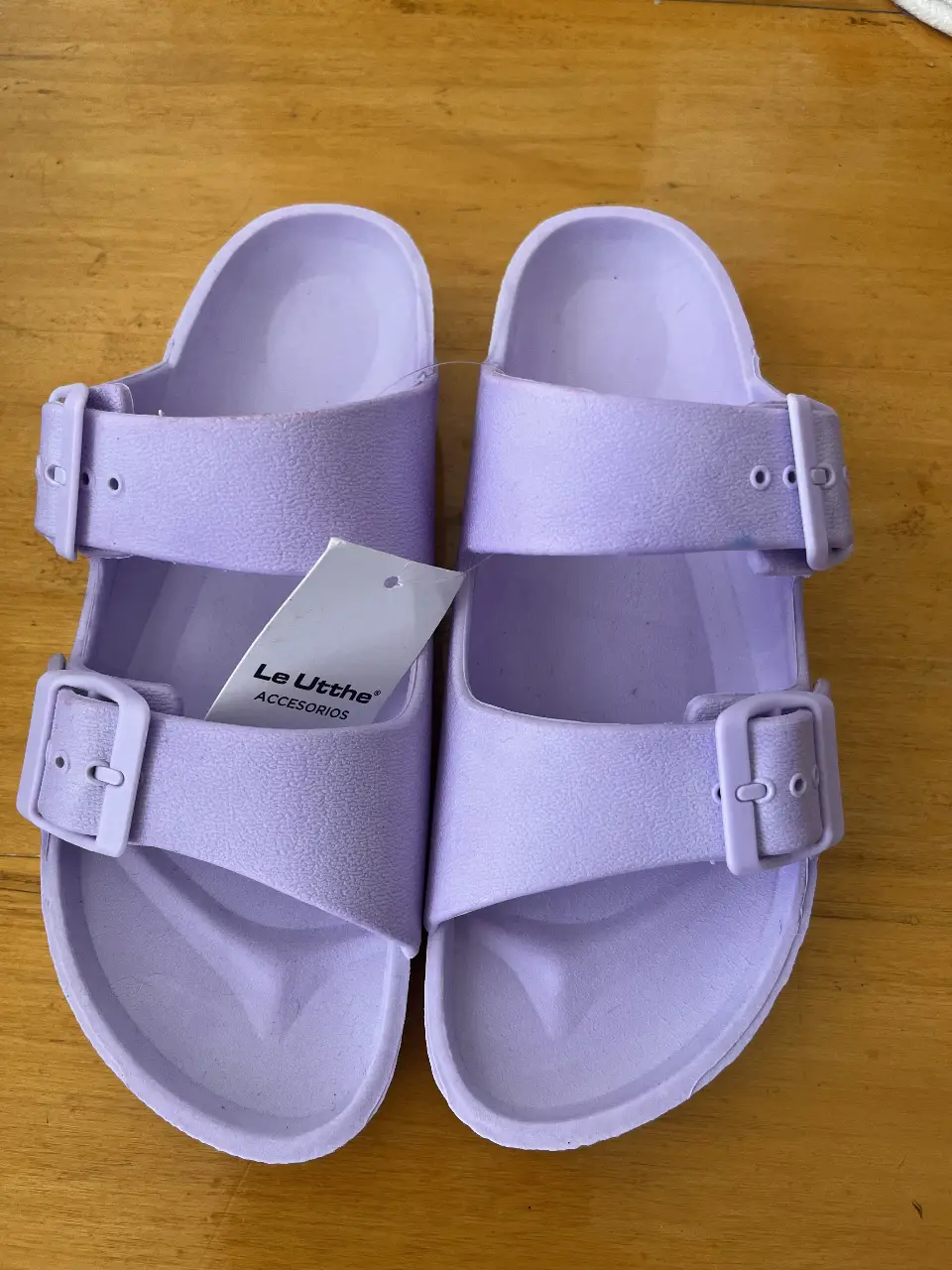 Sandalias Le Utthe - imagen 1