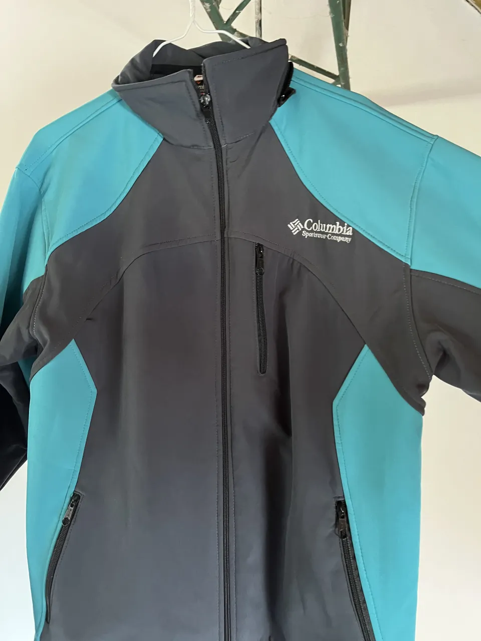Campera Columbia - Vista 2