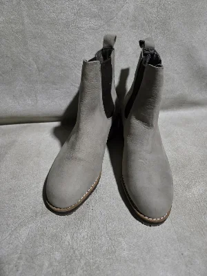 Only shoes
