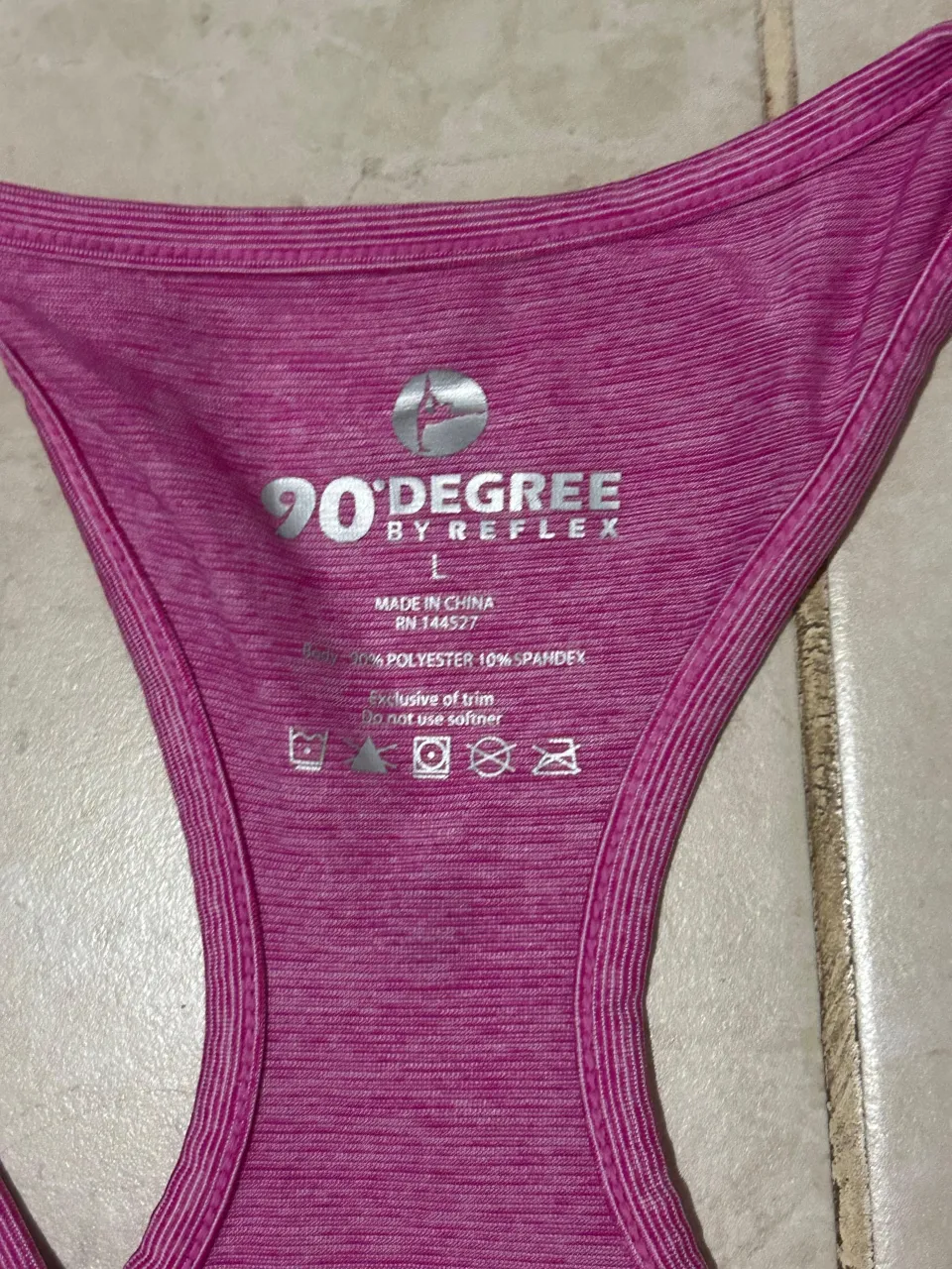 Musculosa Degree - Vista 3