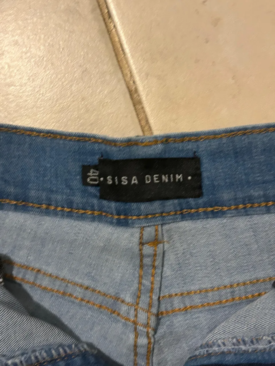 Short SISA DENIM - Vista 3