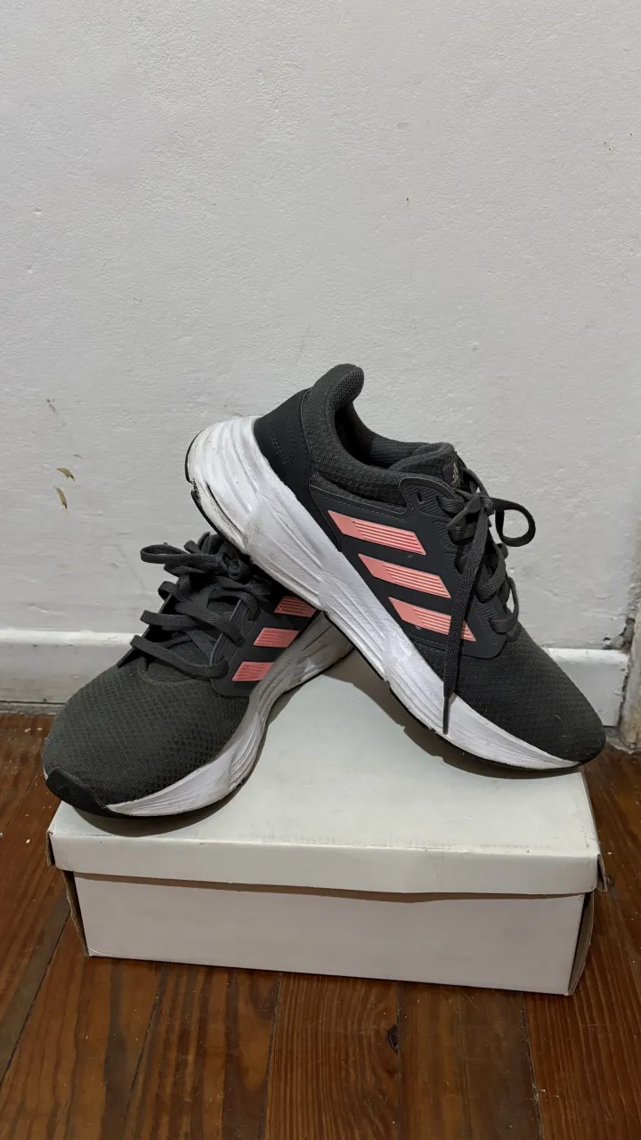 Zapatillas adidas - imagen 3