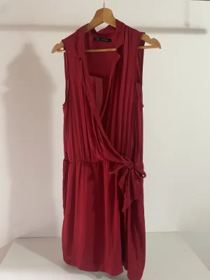 Zara Basic