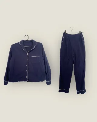 Uniqlo