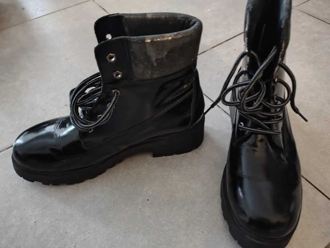 Borcegos Hush Puppies - imagen 4