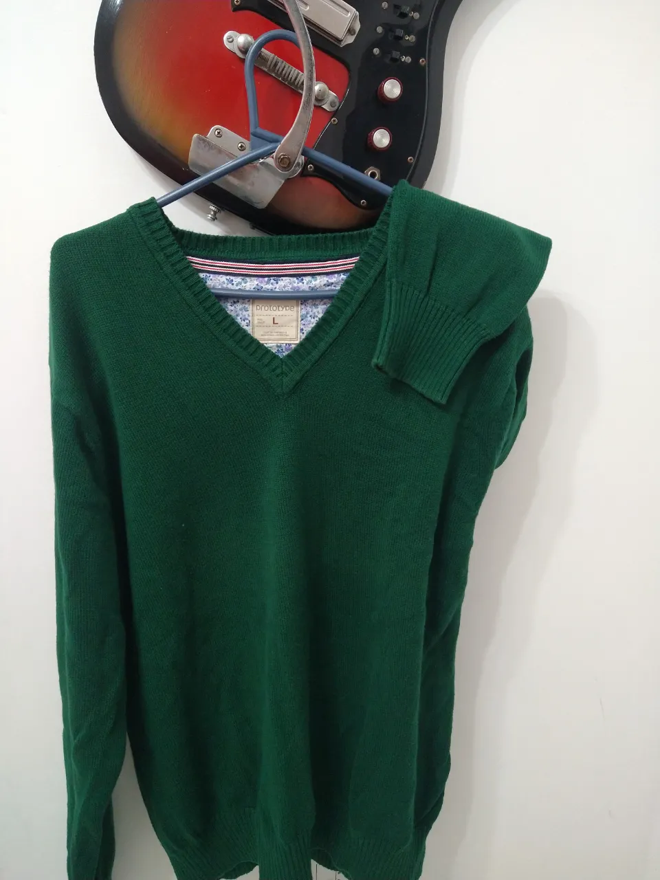 Sweater Prototype - imagen 3