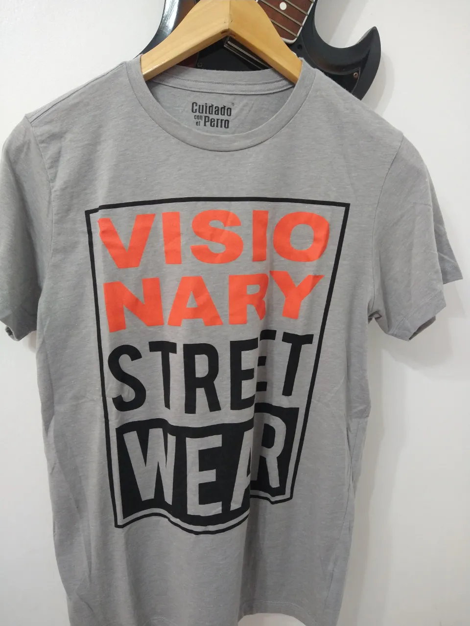 Remera Cuidado con el perro (méxico) - imagen 2