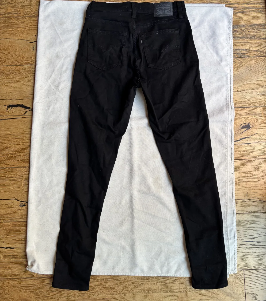 Jean Levi's - imagen 2