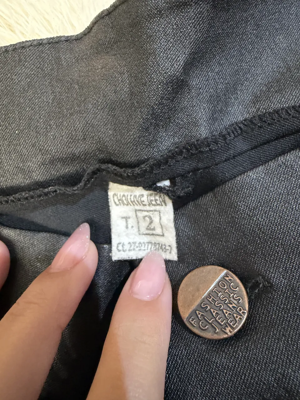Pantalón A ≠ - imagen 2
