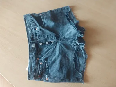 Levi's