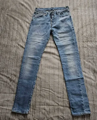 Levi's