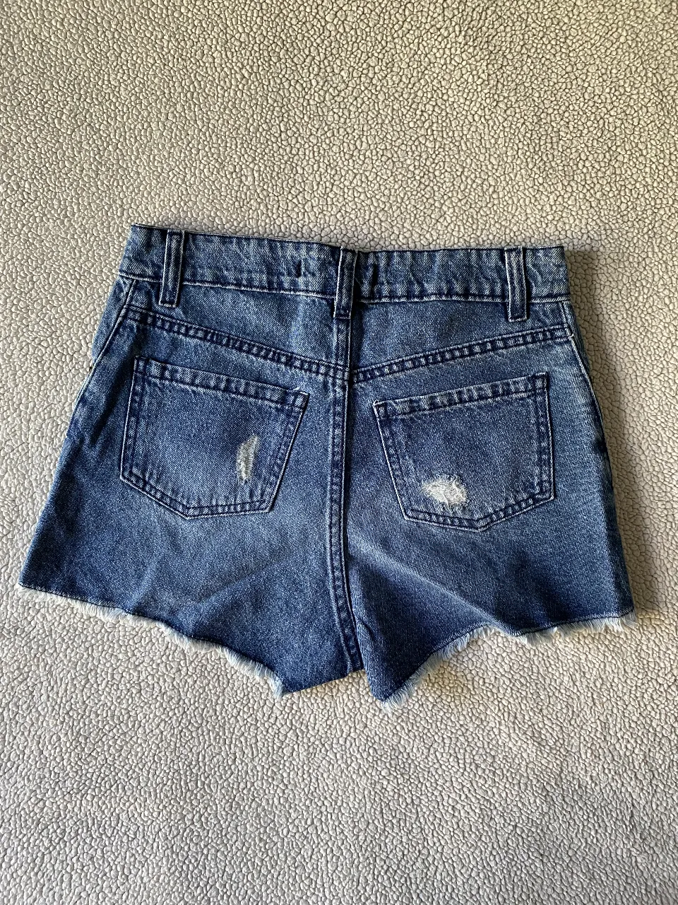Short Leutthe - imagen 2