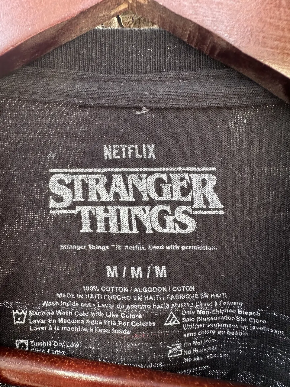 Remera Netflix - imagen 3