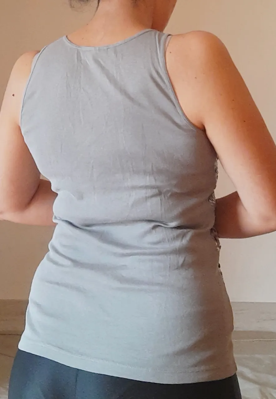 Musculosa Apt - imagen 4