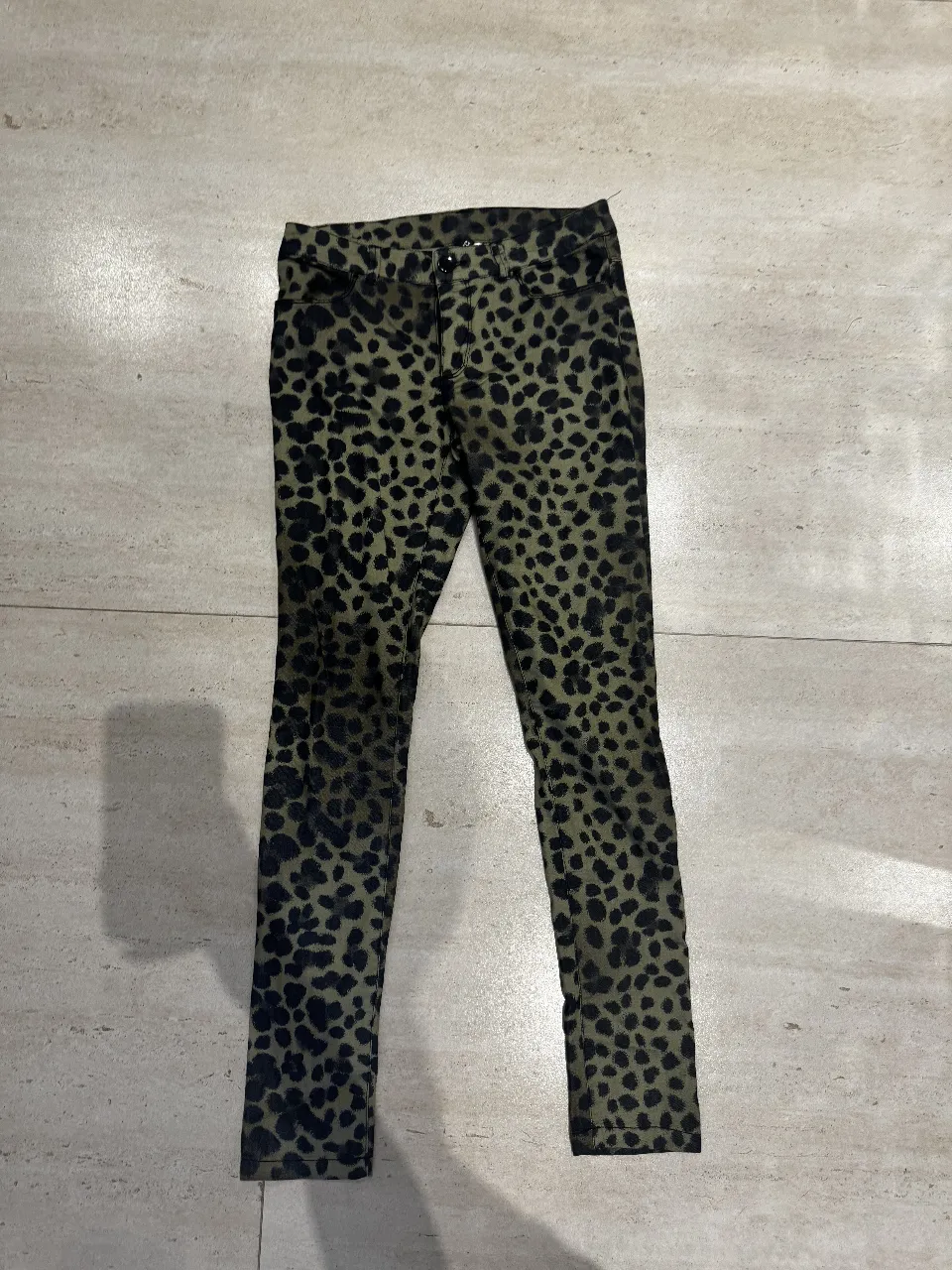 Pantalón Forever 21 - imagen 1