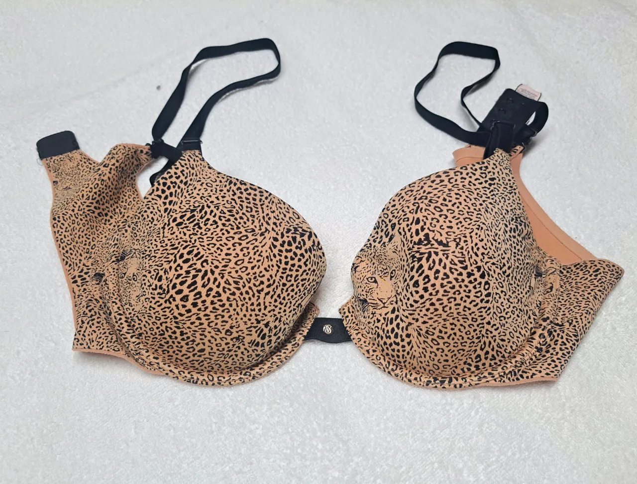 Corpiño Victoria's Secret - imagen 1