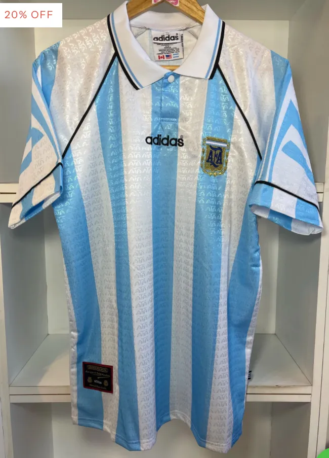 Camiseta adidas - imagen 1